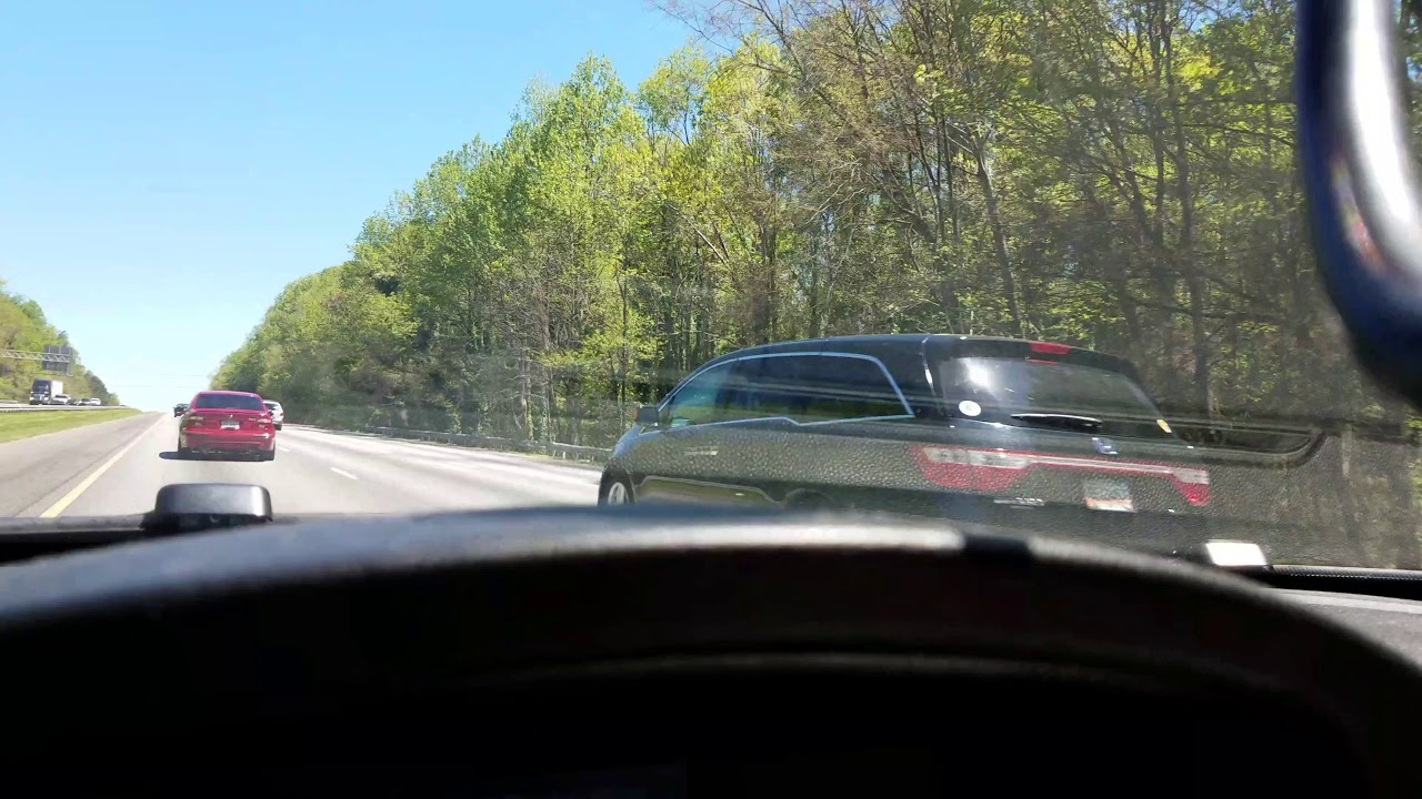 BMW e39 M5 vs 335i