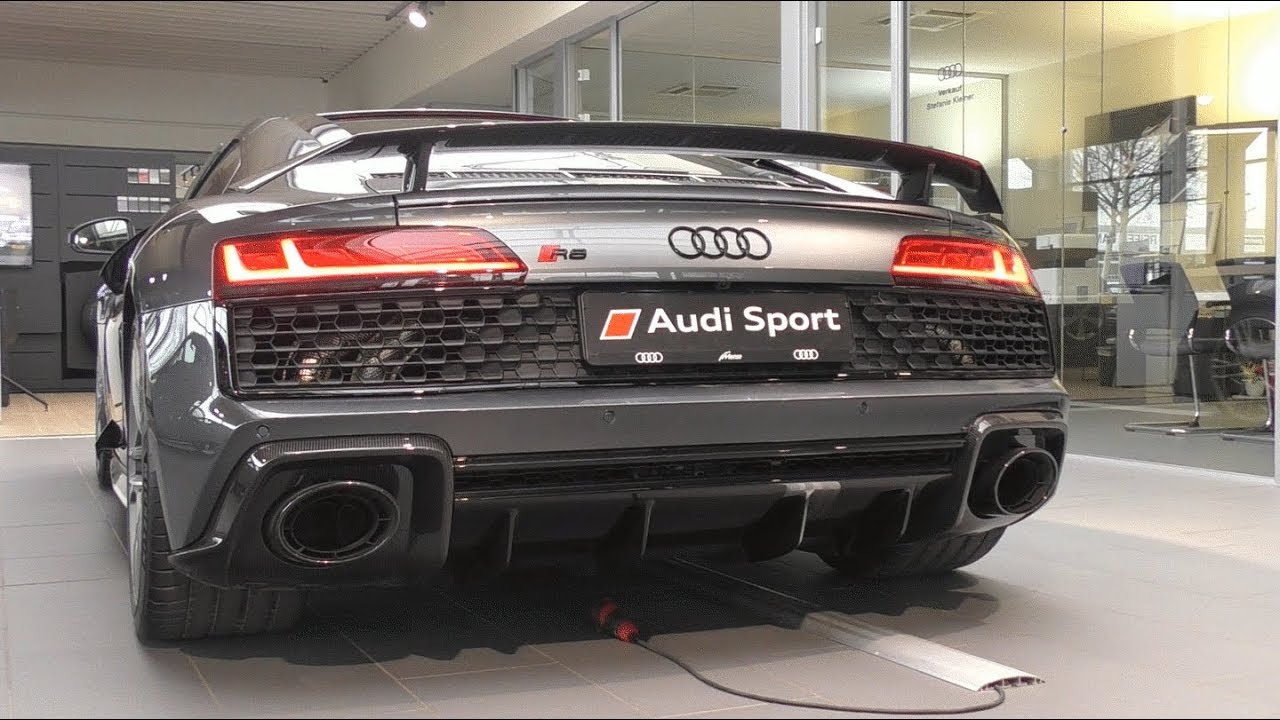 SOUND BATTLE: Audi TT RS VS Audi R8 V10 Plus Spyder - LOUD Sound!