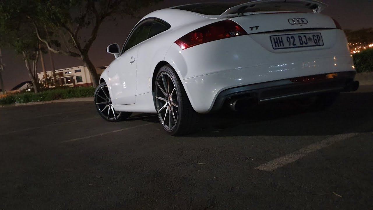 Audi TT vs Ford Fiesta ST