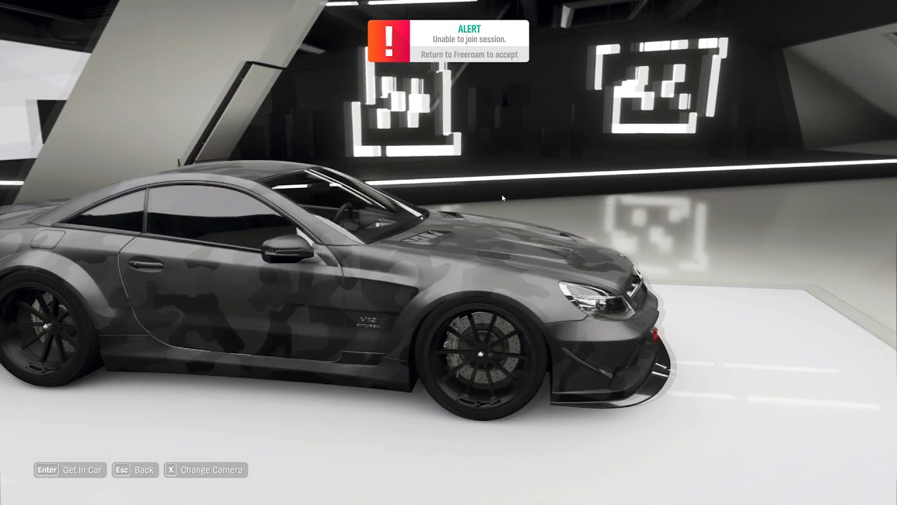 Some Forza car customization (SL65/Aston Martin Vanquish)