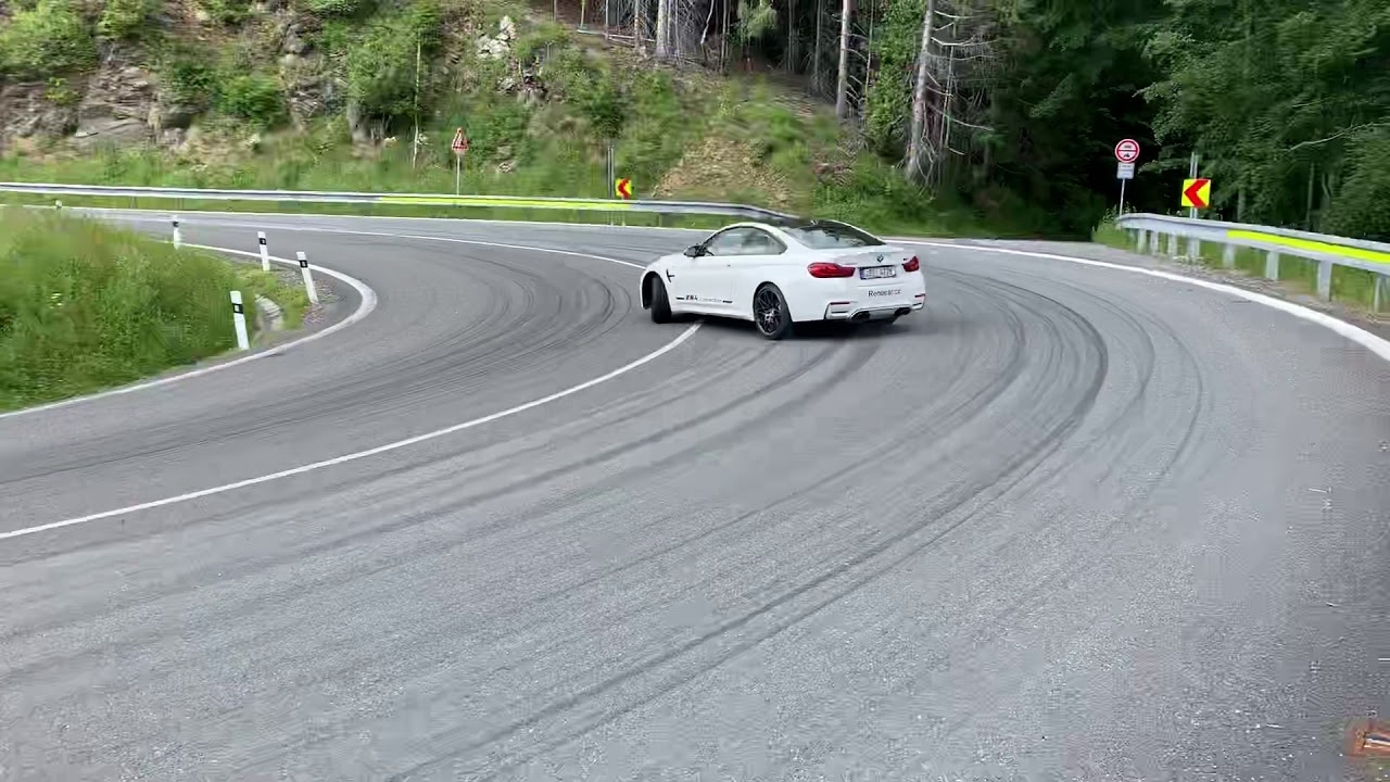 BMW M4 competition drift @bmw_kovalcik