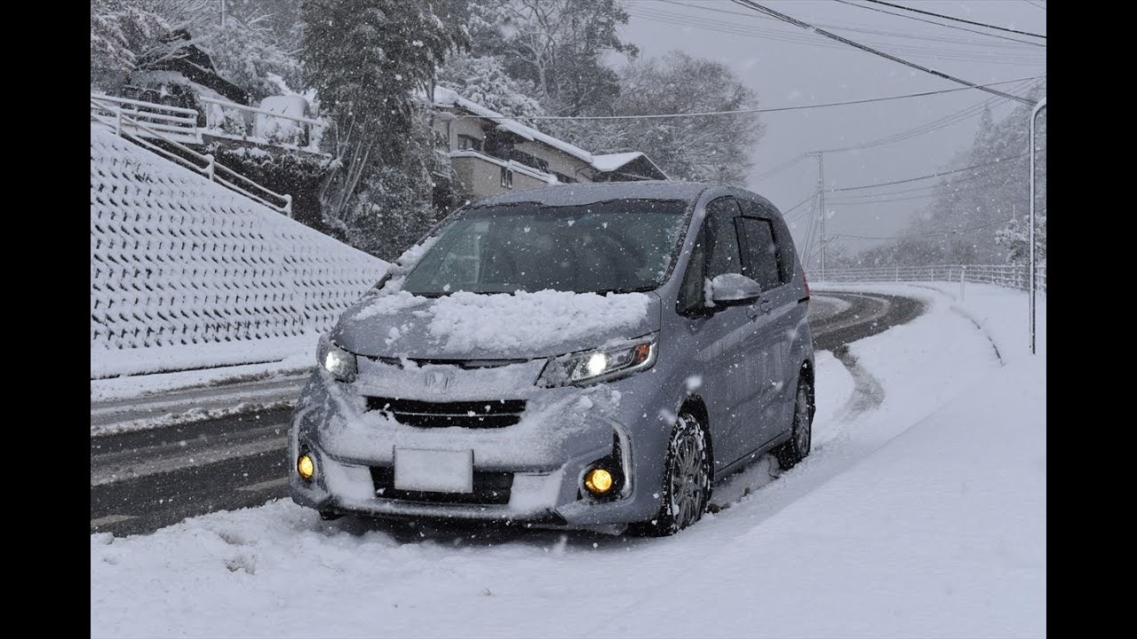 HONDA FREED(HONDA SENSING)衝突軽減ブレーキ動作