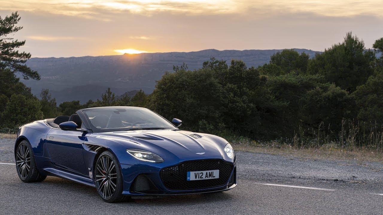 Aston Martin DBS Superleggera Volante Zaffre Blue – 2019