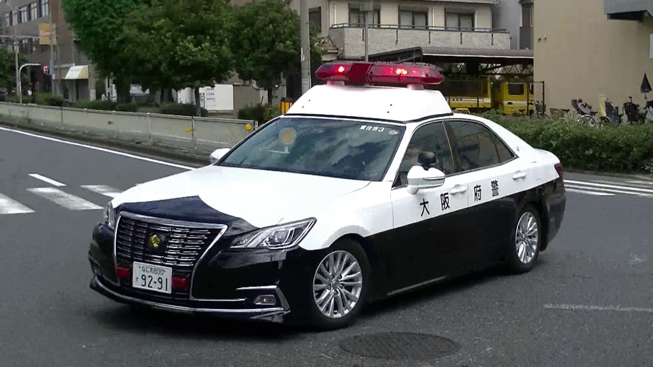 パトカー緊急走行【21】　大阪府警・21系クラウン　【Japanese Police car】