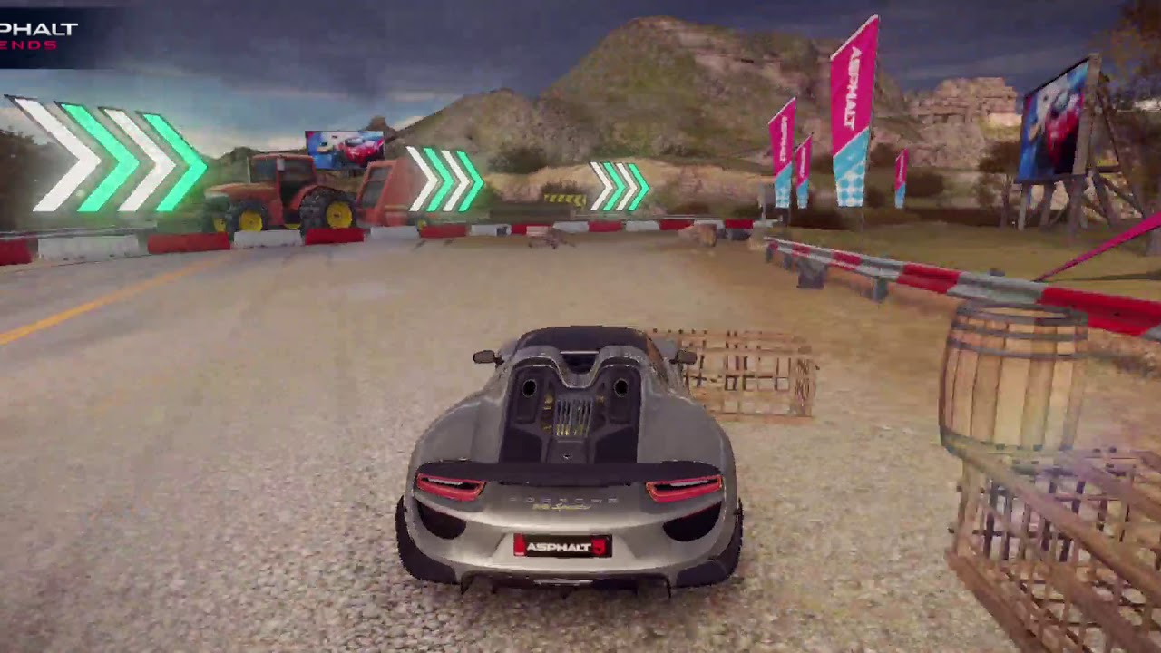 Hacker in Porsche 918 Spyder