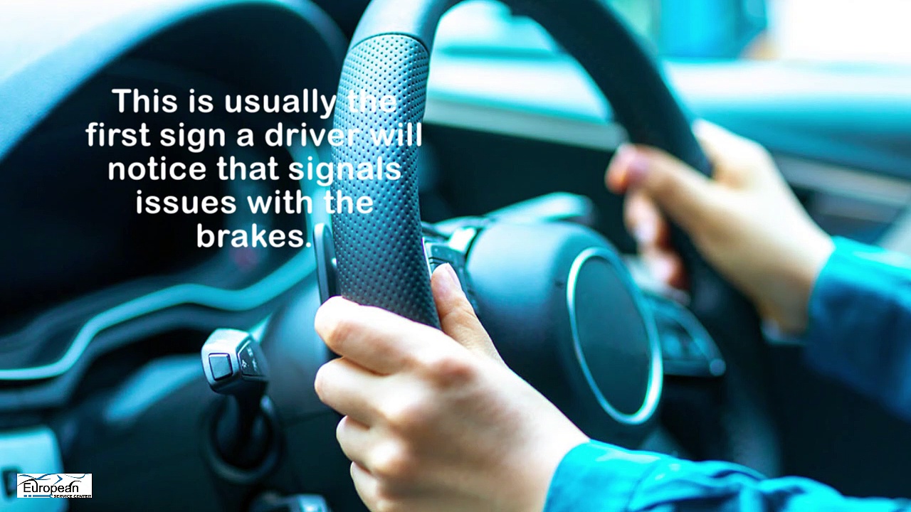 Symptoms of Brake Fluid Leak in Your Car