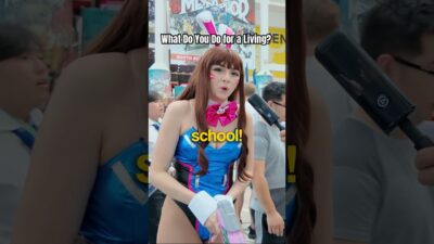 WHAT DO YOU DO FOR A LIVING? at ANIME EXPO! #cosplay #cosplaygirl